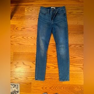 Madewell size 25 medium wash